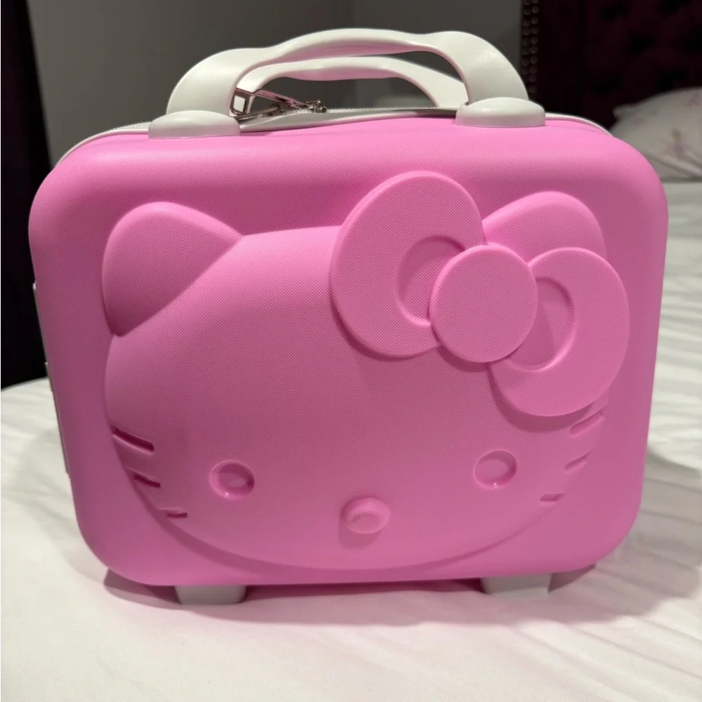 Pink Hello Kitty Lunch Box